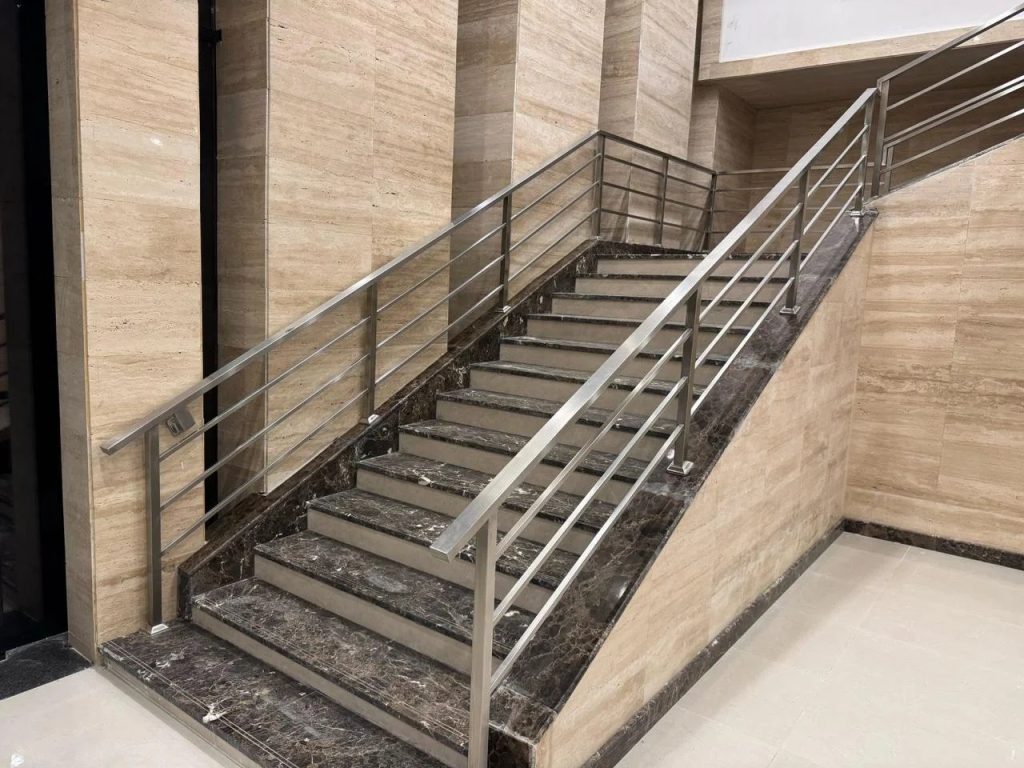 تركيب درابزين درج بالرياض